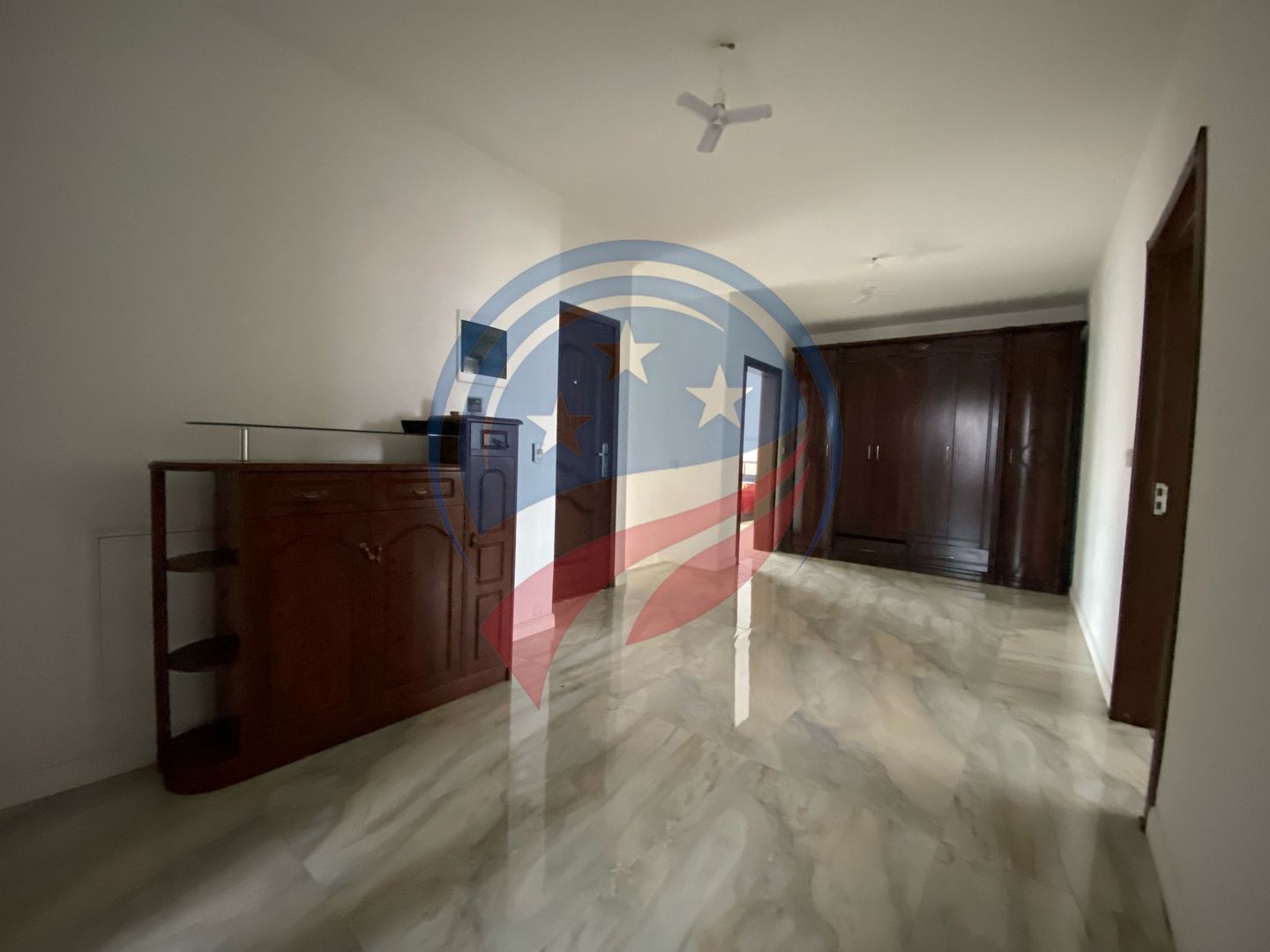 VILA DEOSEBITA ZONA AEROPORT 600 MP TEREN - Poză 7