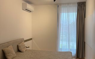 Vila urbana cu gradina langa parc in Tunari - Poză 33