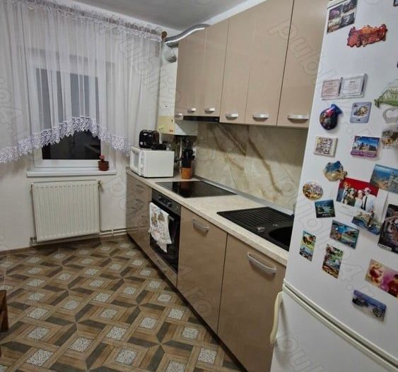 Vând apartament - Poză 2