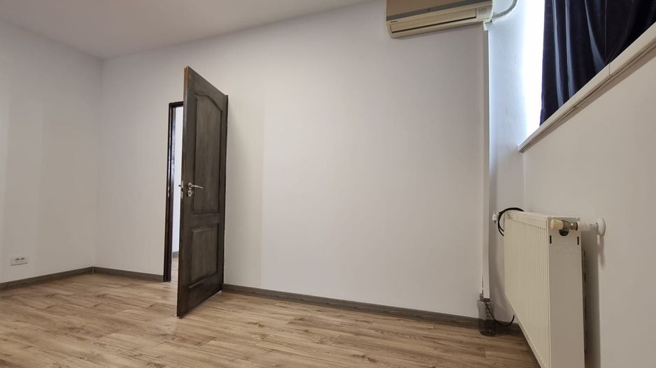 Doua Camere -Birou Individual - Poză 5