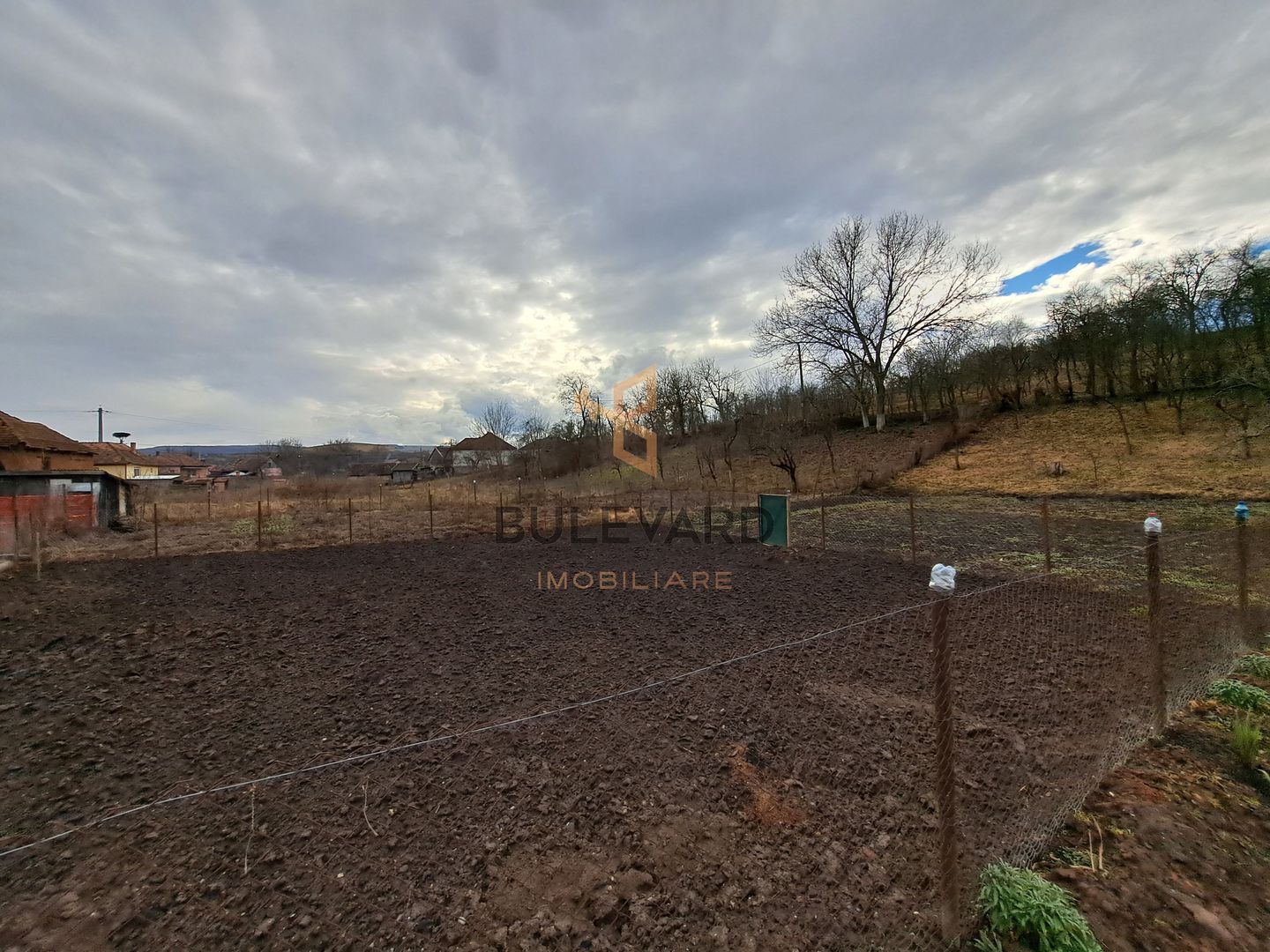 Comision 0%! Gospodarie cu teren de 3 ha la 40 km de Cluj-Napoca! - Poză 21