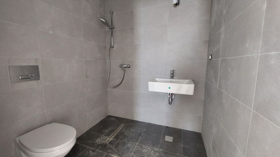 2 camere aproape metrou Berceni, preț promo, complex deosebit - Poză 5