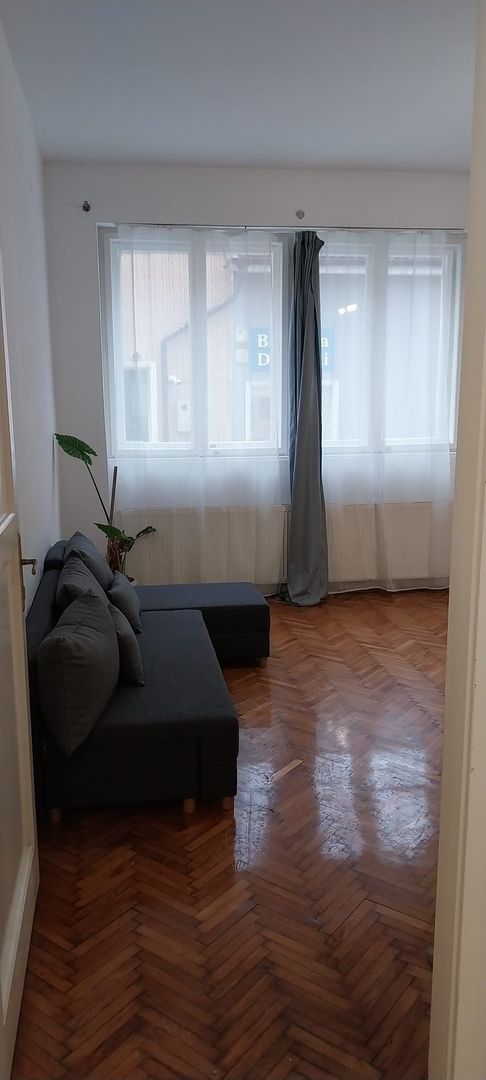 De inchiriat apartament in zona ultracentrala - Poză 8