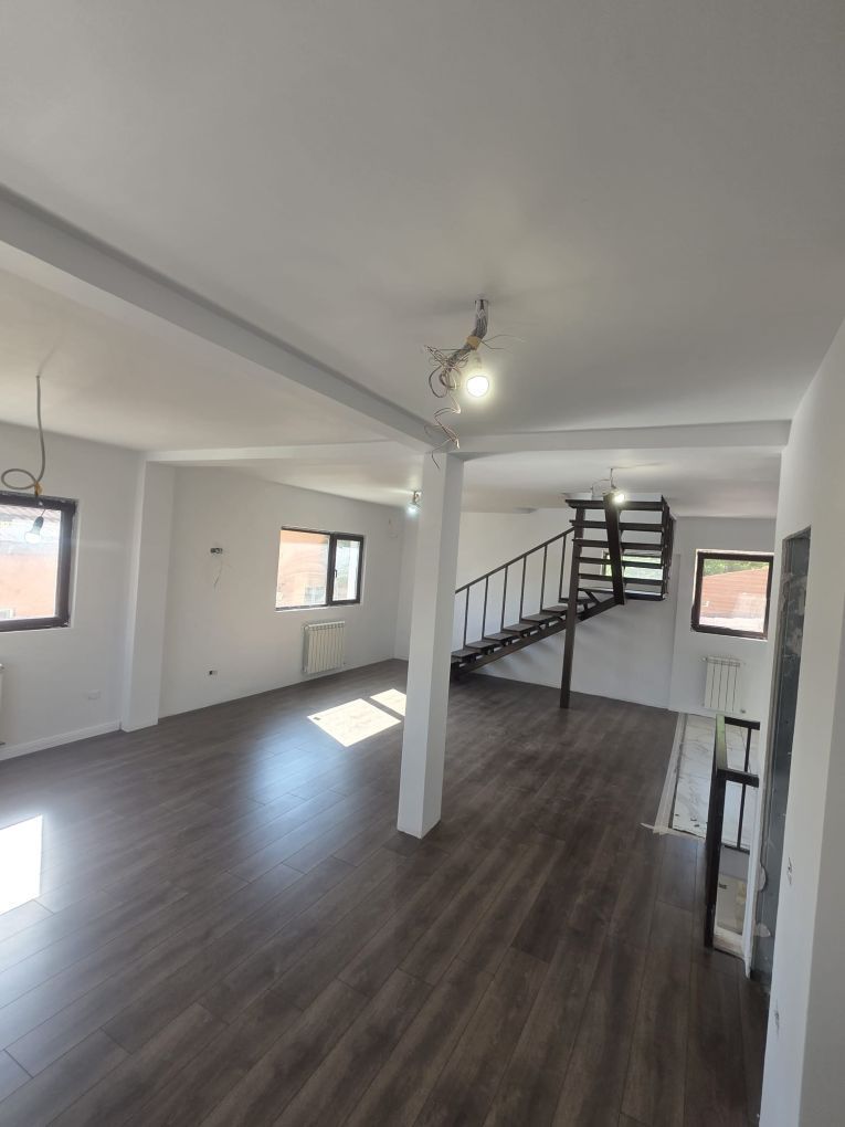 Casa cu 5 camere | Otopeni | Central - Poză 21