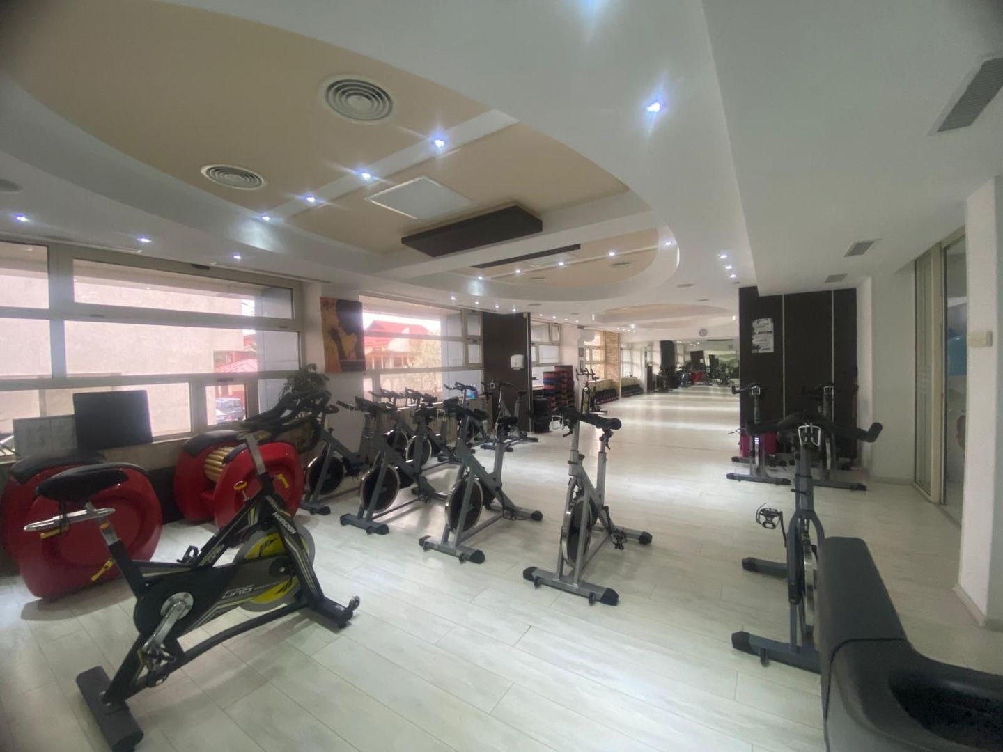 Ideal pt clinici,birouri! Inchiriere spatiu comercial -Targoviste - M3 - Poză 4