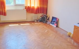 De vanzare -  apartament cu 3 camere decomandate, Tiglina 2, etaj 3/4 - Poză 8