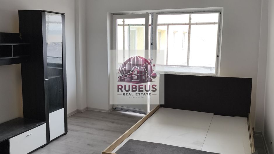 Apartament 4 camere, 77 mp, 2 balcoane, etaj 3 – Topolniței - Poză 4