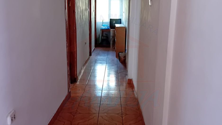 PROPRIETATE P+P1 CU 10 CAMERE – DE ÎNCHIRIAT SAU DE VÂNZARE - Poză 1