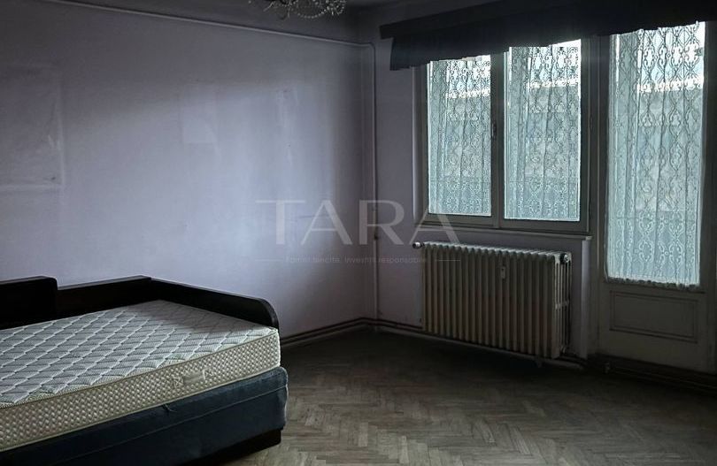 Apartament cu 4 camere, zona Sala Polivalentă - Poză 1