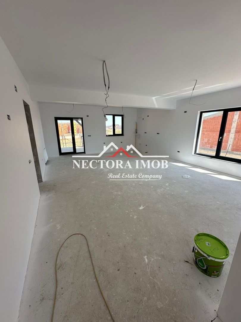 NECTORA IMOB-Casa la alb, Santandrei, 4 camere, 2 bai, 500 mp teren - Poză 12