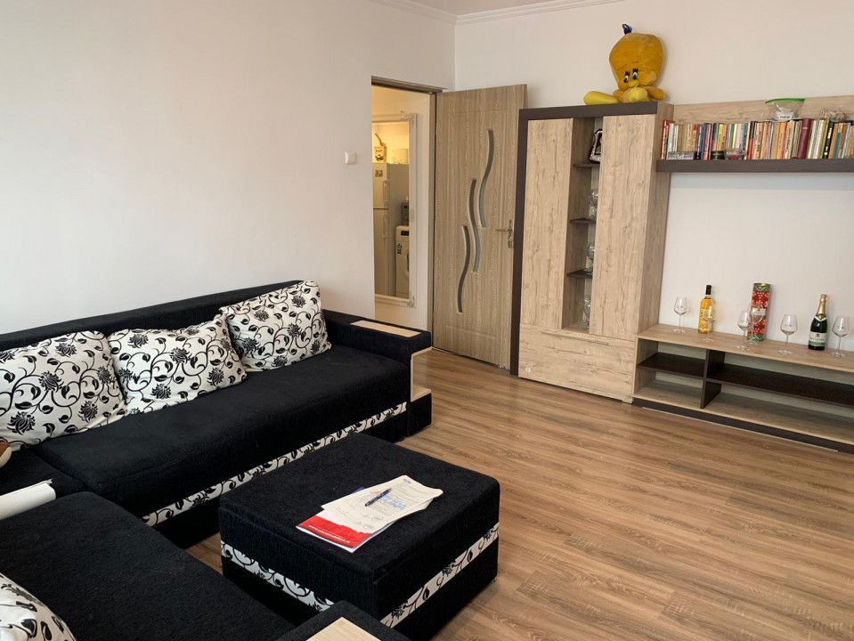 Vanzare Apartament 3 camere Nord - Poză 2