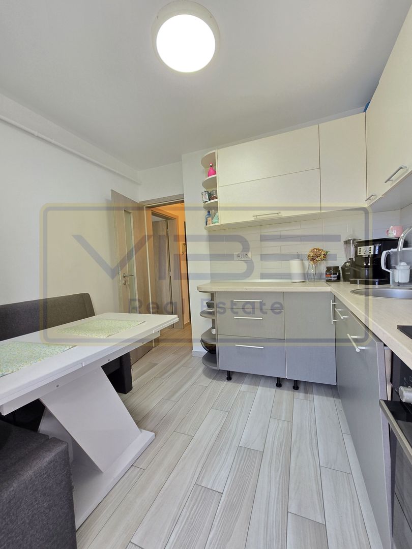 3 camere - 2 bai- decomandat - parcare - Pacurari - Canta - Poză 6