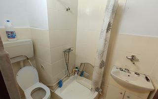 Apartament cu o cameră ultracentral de închiriat - Poză 6