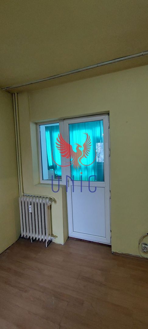 Apartament 3 camere, vis-a-vis de Polivalenta! - Poză 4