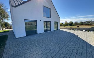 Casa individuala 4 camere, 181 mp utili, teren 822mp, zona Unirii - Poză 5