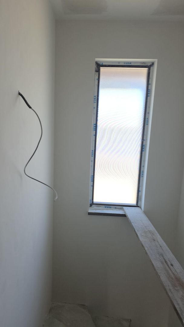 Casa in regim P+1ER de vanzare in Baltoesti - Poză 7