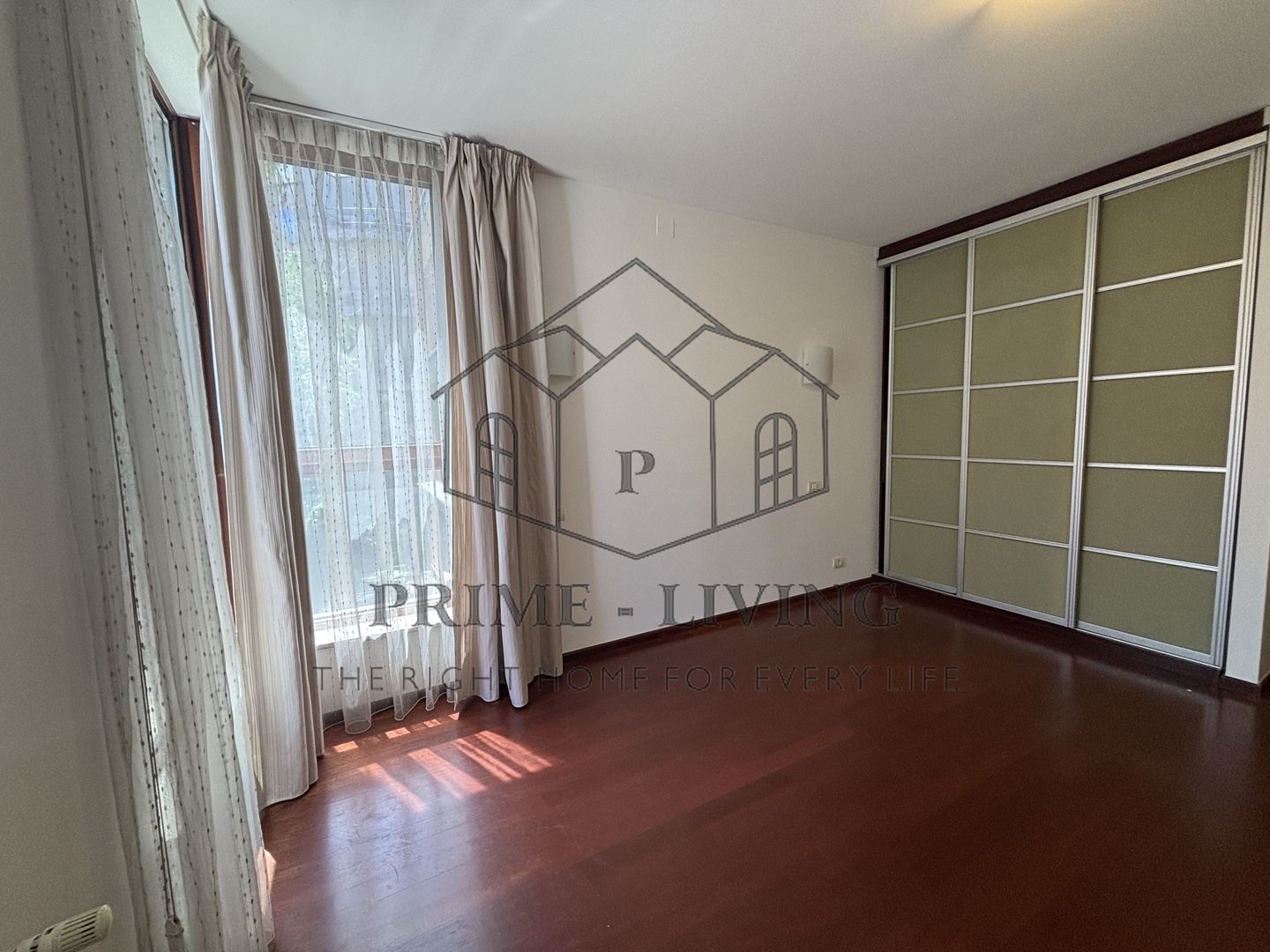 APARTAMENT DE LUX CU 4 CAMERE IN DOROBANTI CAPITALE - Poză 13