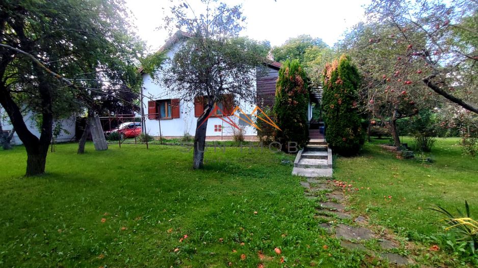 CASĂ BOIERASCĂ DE VÂNZARE | TEREN 1.524 MP | BREAZA, ULTRACENTRAL - Poză 2