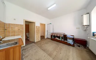 Casă Săsească Autentică cu Șură Impresionantă în Cristian – Teren 2729mp - Poză 26