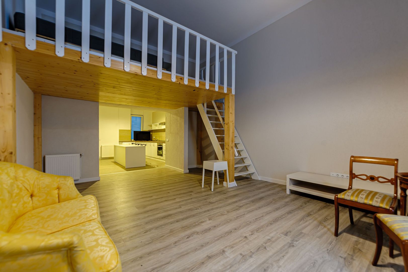 Apartament de închiriat tip loft - Poză 11