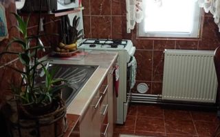 BRASADAS vinde ap 2 cam etaj 3/4 in Carpați 1 - Poză 5