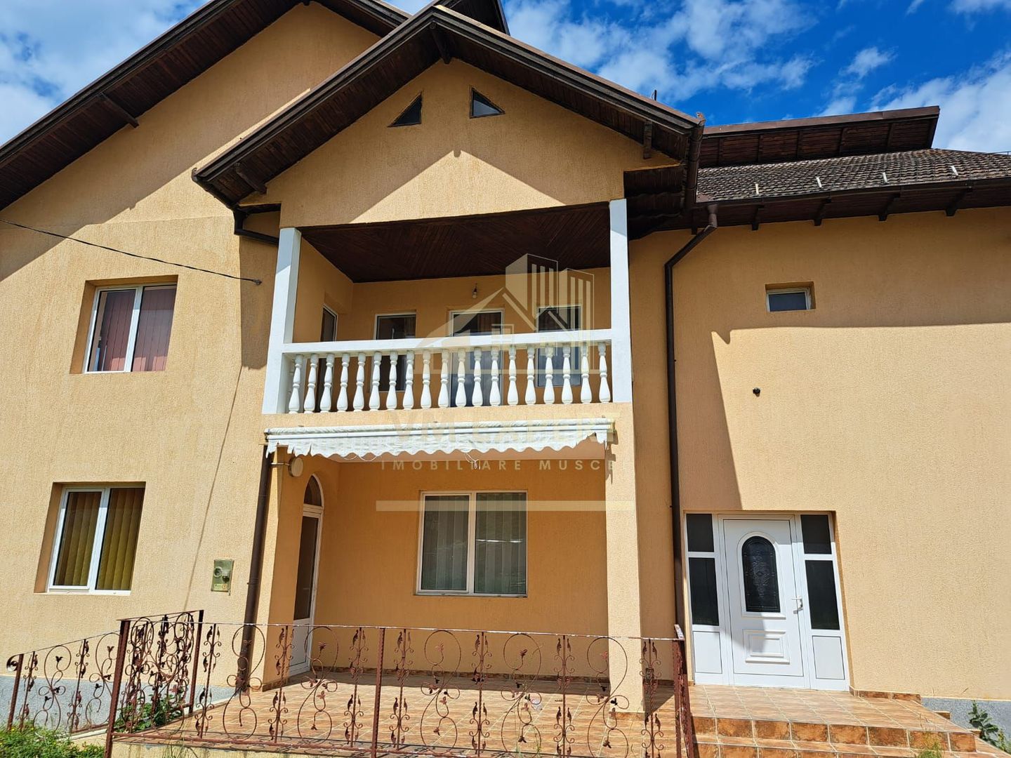 VILA 8 CAMERE, TEREN 1500 MP, BUGHEA DE SUS, ARGES - Poză 5