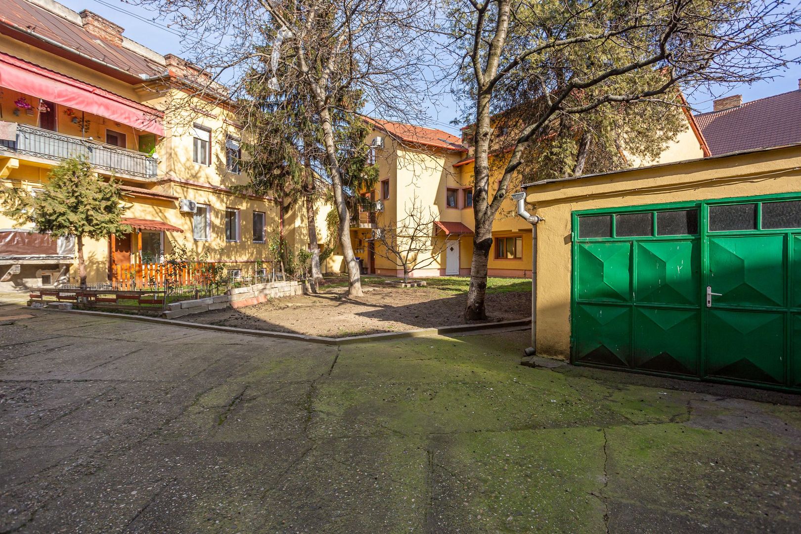 Apartament ultracentral cu potențial extraordinar - Poză 10