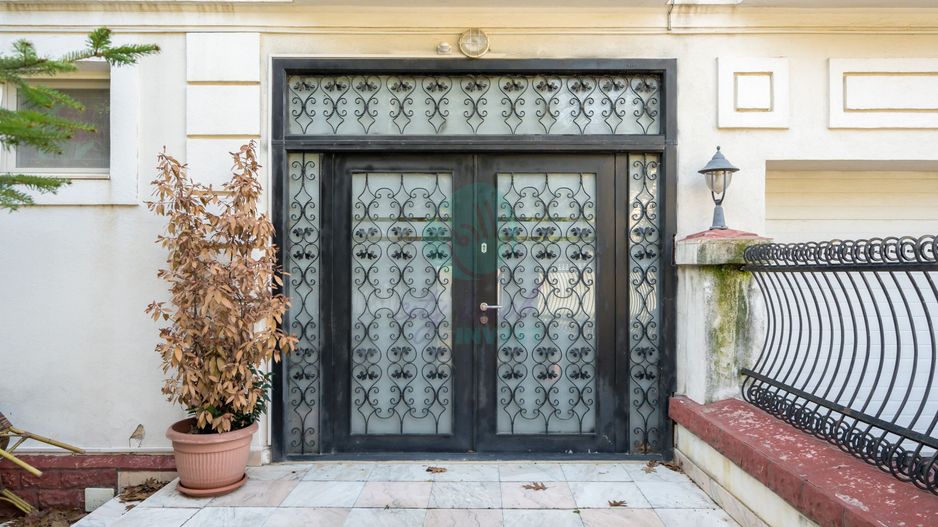 Vila spatioasa in zona Erou Iancu Nicolae - British School - Poză 18