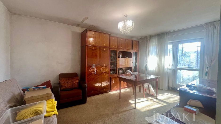 Apartament cu 3 camere decomandate - Poză 3