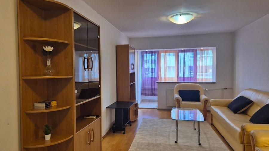 Apartament 2 camere metrou Favorit , luminos, mobilat, parcare inclusa - Poză 1