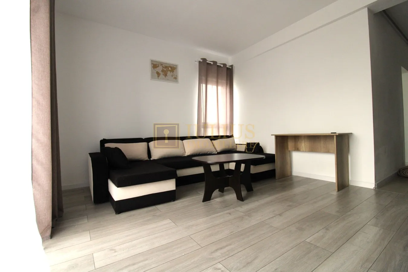 2 locuri de parcare, bloc nou, balcon generos, parter- Dumbrăvița — fotografia 1