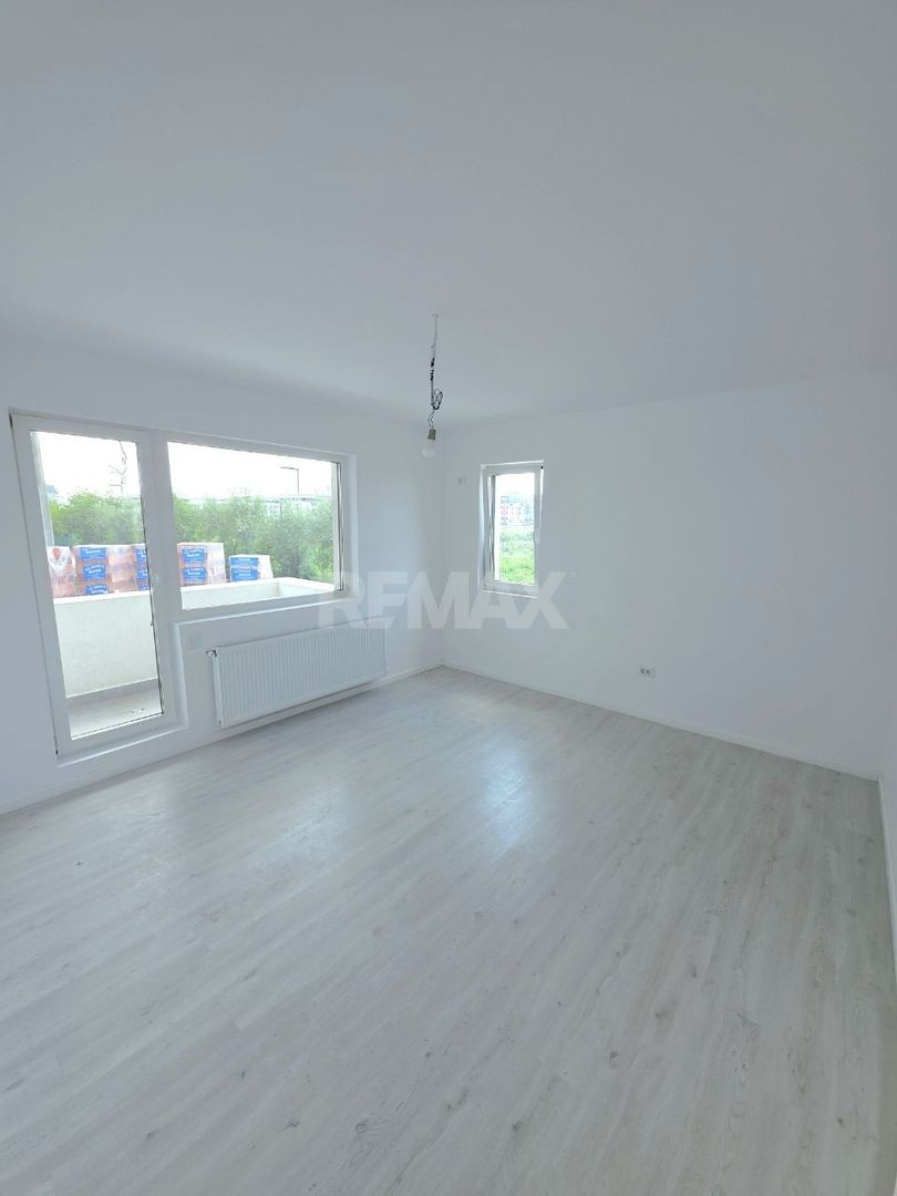 Apartament cu 3 camere în București, România - Poză 3
