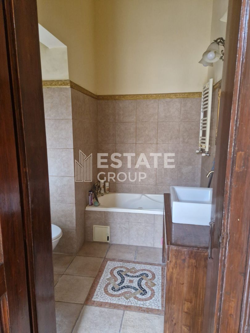 Apartament 2 camere, curte interioara cu loc de parcare - Poză 7