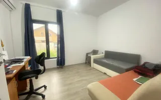 Casa 5 cam Dumbravita IKEA140mp utili teren 342mp - Poză 22