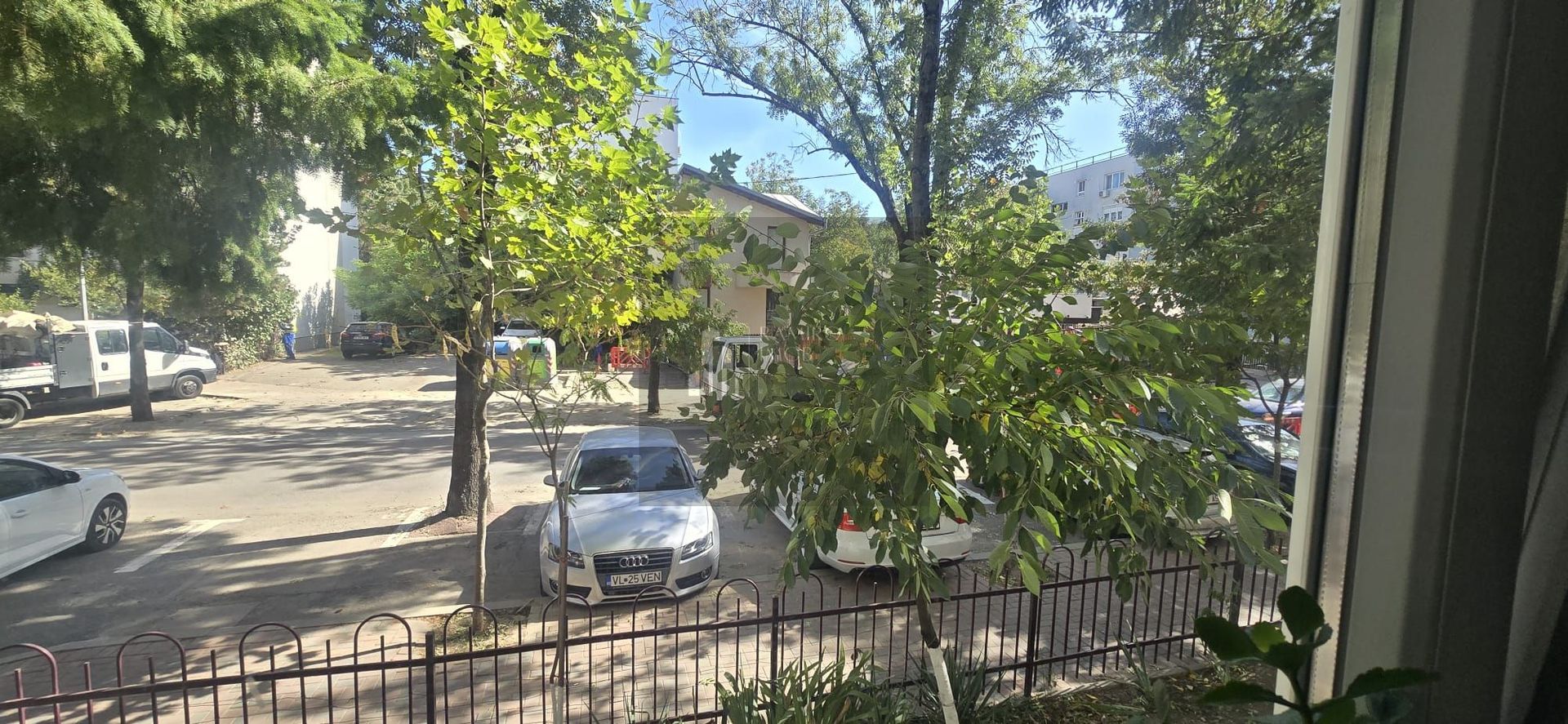 3 camere 5 minute METROU 1 DECEMBRIE/decomandat/centrala - Poză 7