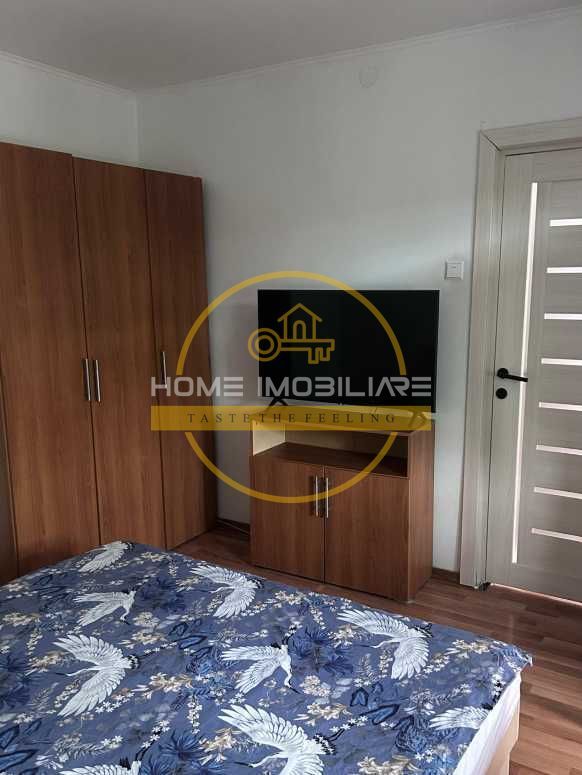Apartament cu 3 camere/ 57mp/ zona Podu Ros - Poză 3