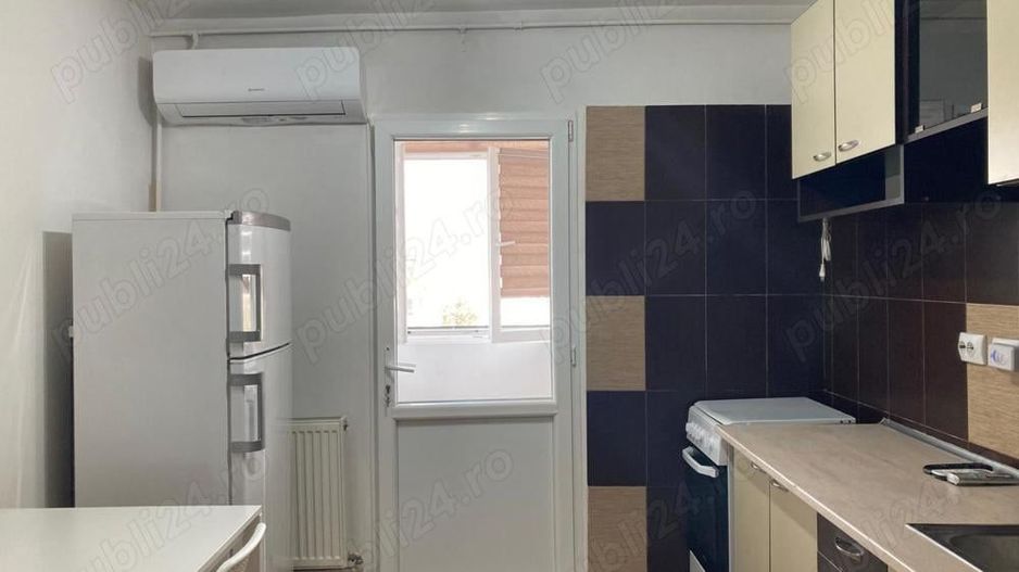 Inchiriez Ap 2 cam zona foarte buna AUREL VLAICU 2 min MALL PROMENADA! - Poză 2