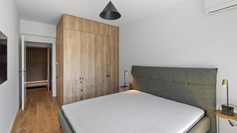 Apartament 25 cam Premium Central | Parcare Subterana si Utilitati incluse - Poză 11