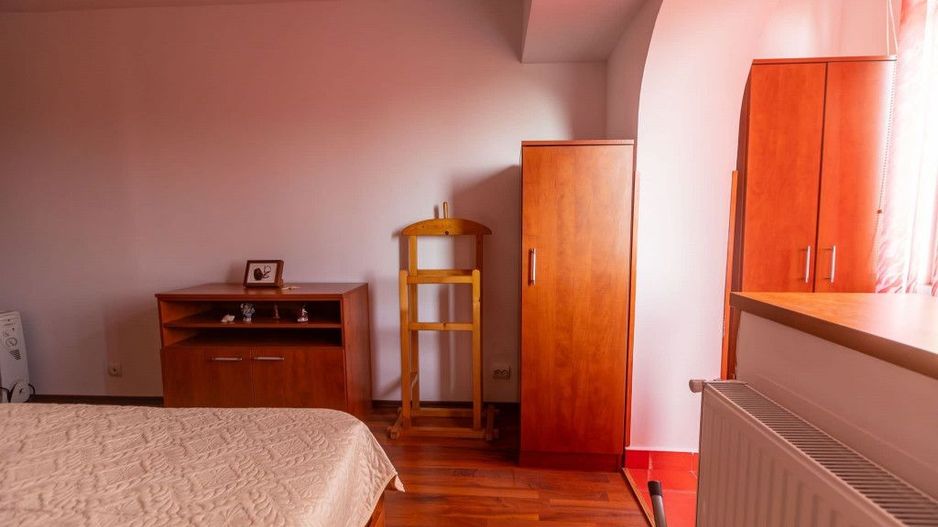 BRASADAS închiriază ap 2 cam Bd. Unirii, complet mobilat si utilat - Poză 7