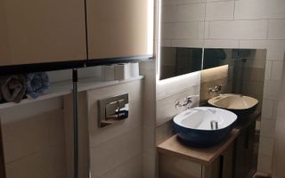 Apartament cu 4 camere, 70 mp, 3 dormitoare, 2 balcoane, La Terenuri. - Poză 7