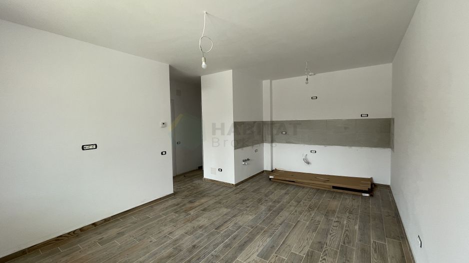 Garsoniera Avangarde Forest Omnix - Poză 4