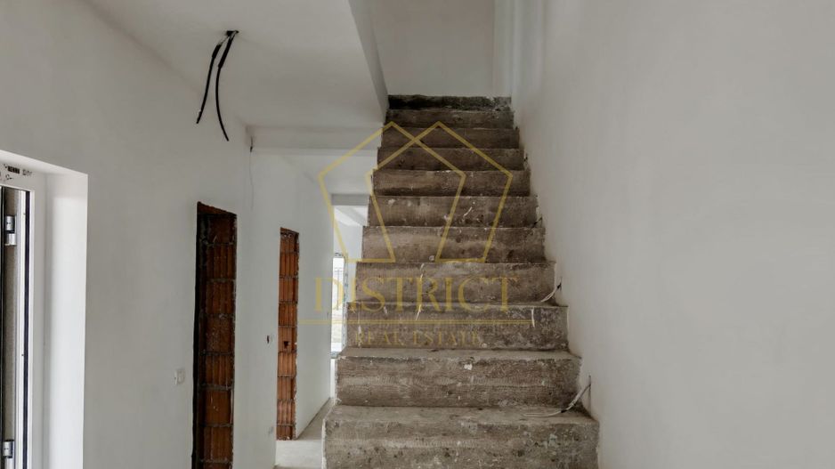 Duplex cu 4 camere despartit prin camera tehnica I Comision 0% I Giarmata Mare - Poză 9