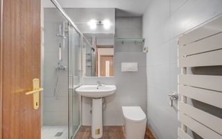APARTAMENT SUPERB CU 4 CAMERE LA INCHIRERE IN ZONA DOROBANTI - Poză 9