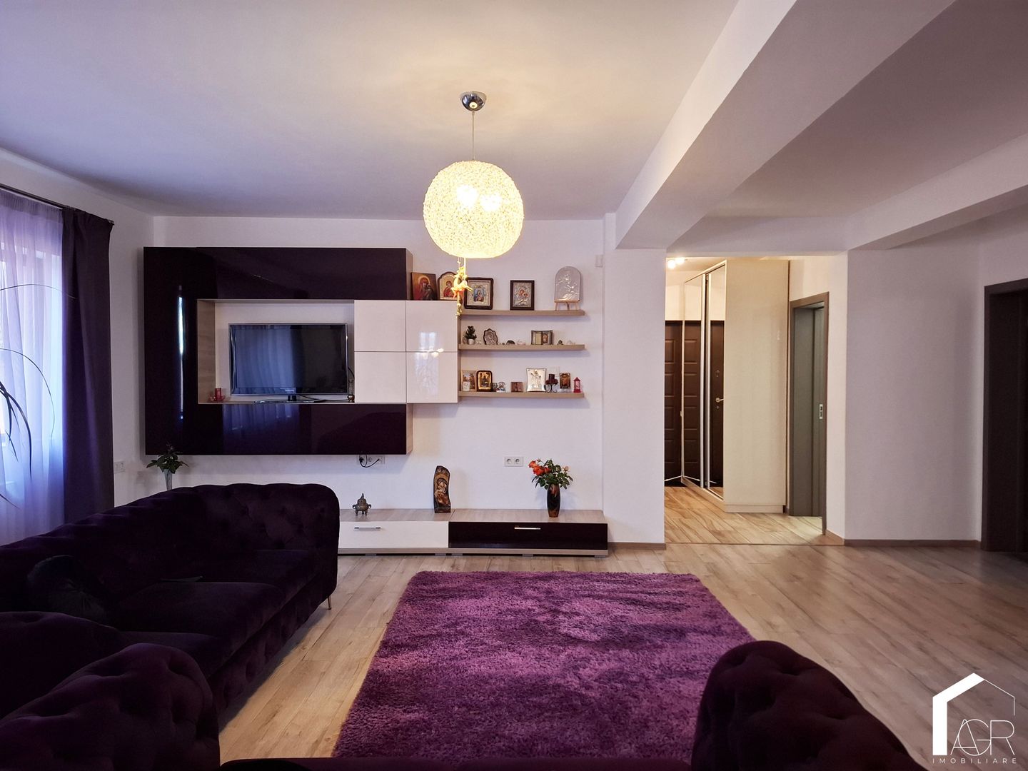 Vila cu 7 camere de vanzare in Paulesti - Poză 4