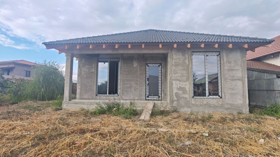 Casă Individuală Sacalaz,Parter,4 Camere,2Bai,Teren Generos ,Toate Utilitățile - Poză 3