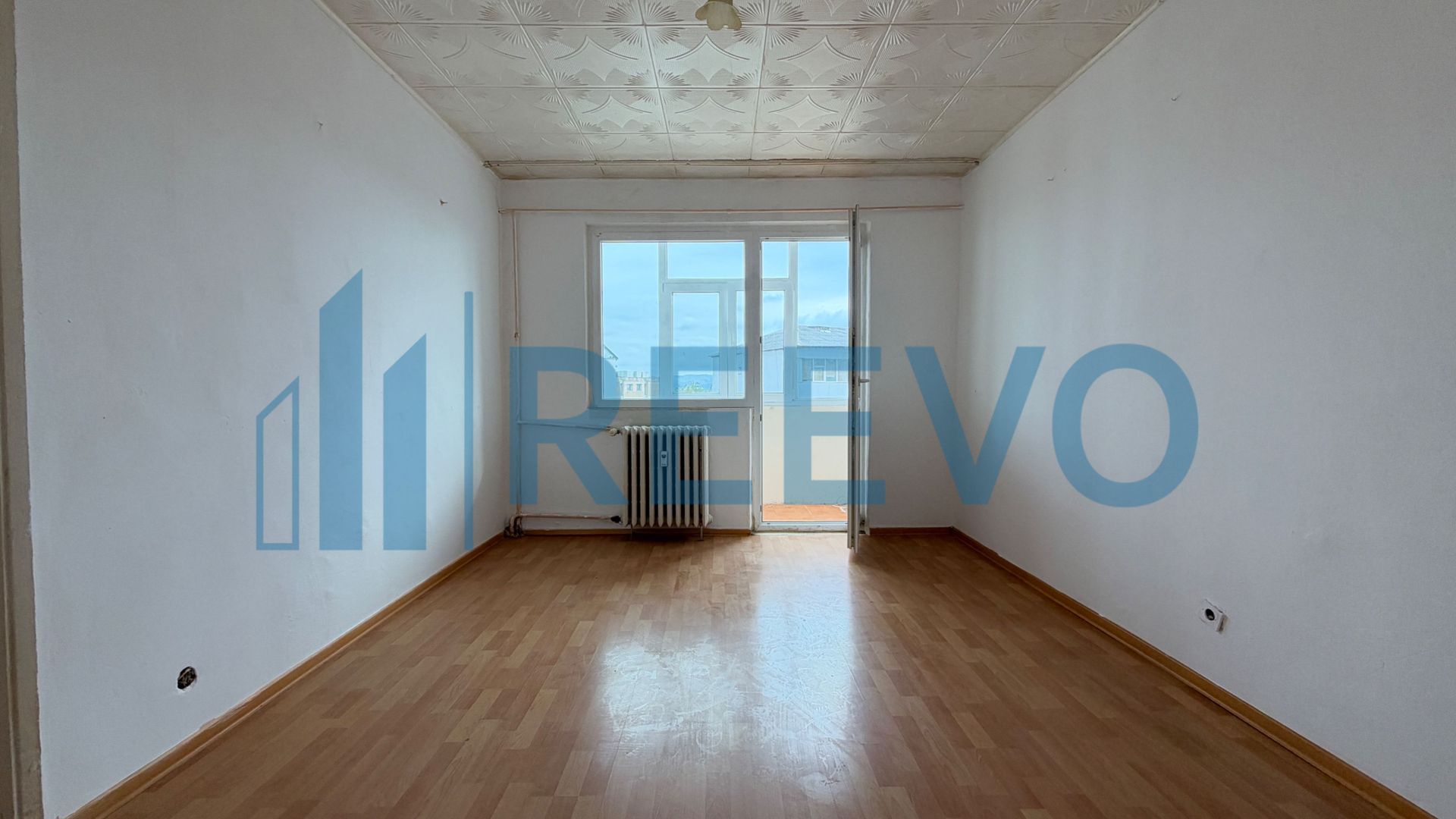 Apartament 3 camere Milcov - Poză 6