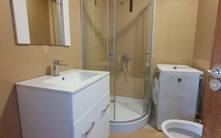 BRASADAS vinde garsoniera la etajul 2/4 pe B-dul Closca. - Poză 6