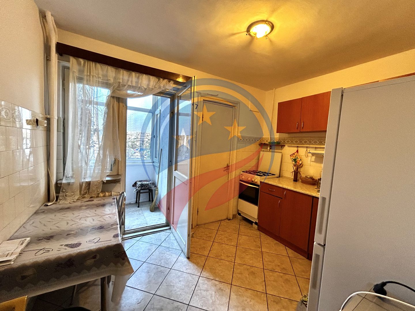 Apartament 3 camere decomandat, 2 balcoane – Str. 1848 - Poză 10