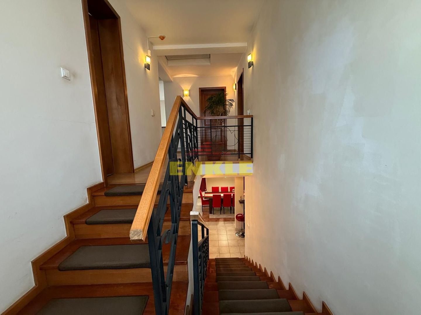 CASĂ DE VÂNZARE – ZONA LEBĂDA - Poză 8