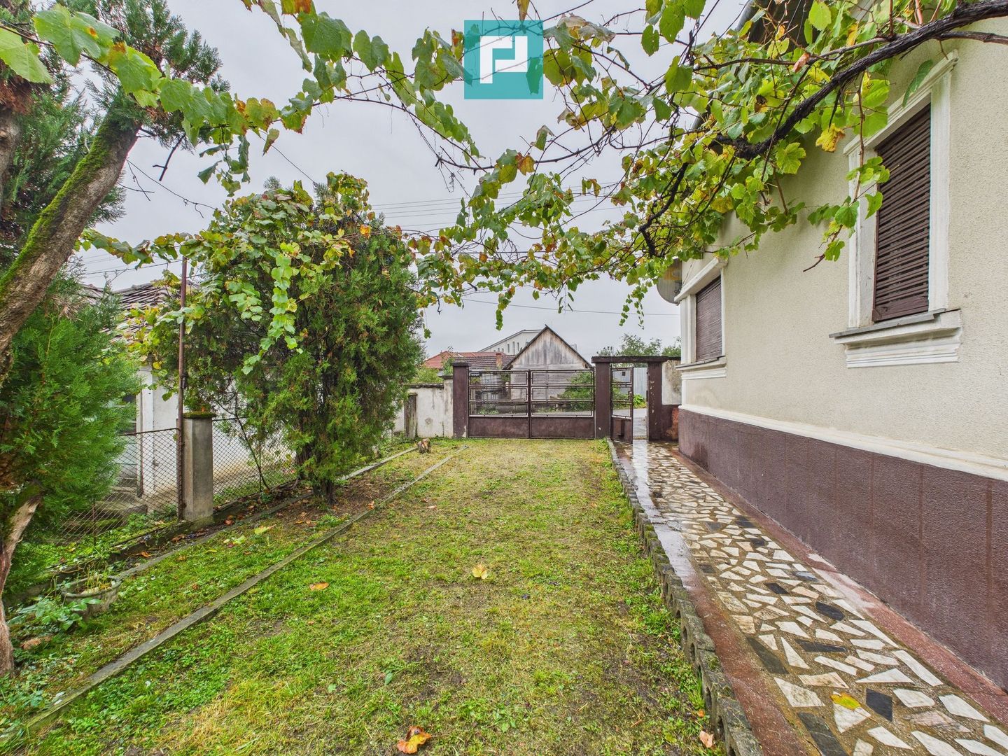 Casă cu 4 camere, în localitatea Gurahonț, Arad - Poză 16